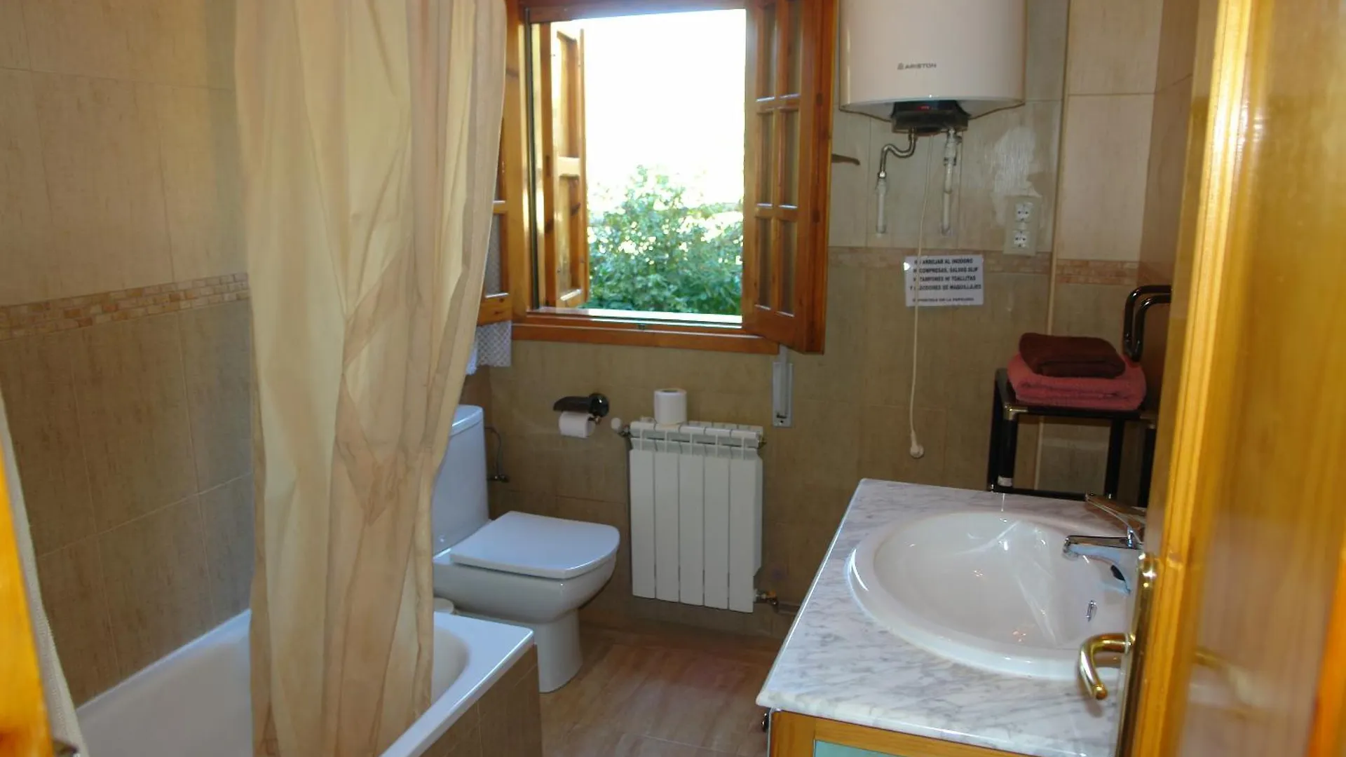 Fuente De La Yedra Guest House Arroyo Frio Spain